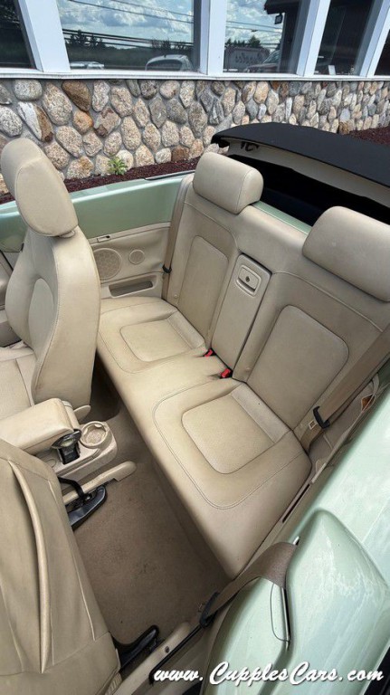 2008 Volkswagen Beetle Image 35