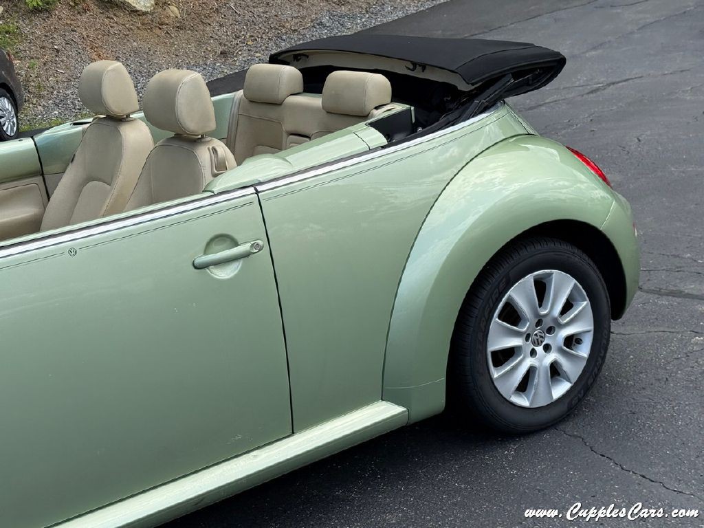 2008 Volkswagen Beetle Image 40