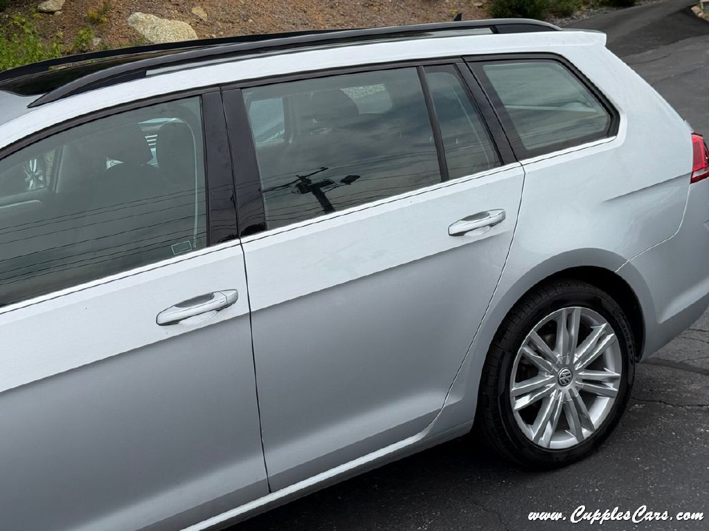 2015 Volkswagen Golf Image 38