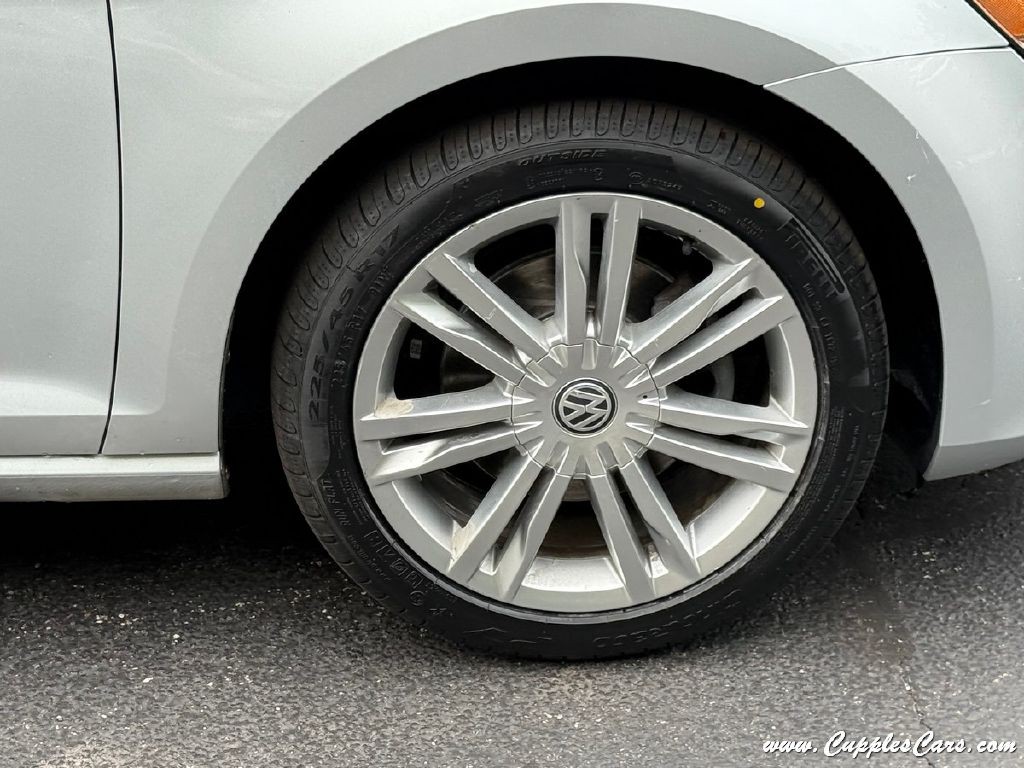 2015 Volkswagen Golf Image 45