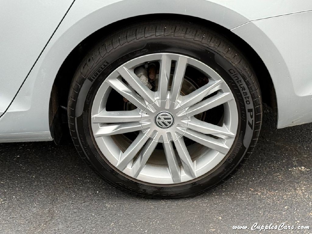 2015 Volkswagen Golf Image 47