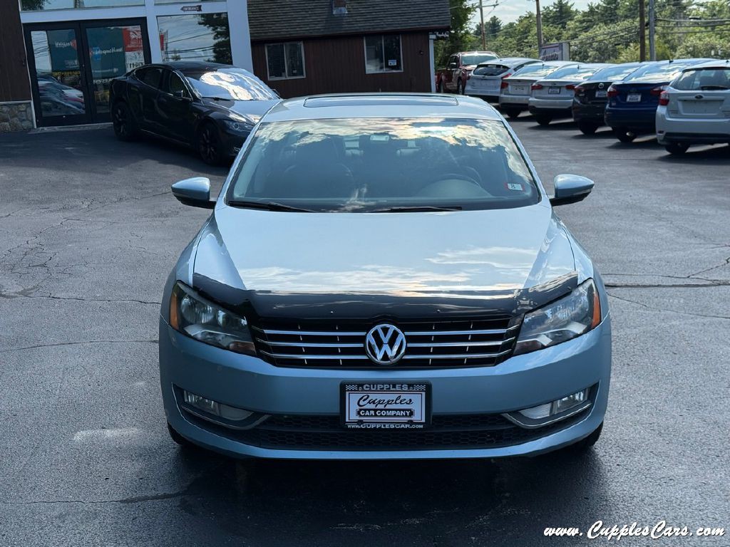 2012 Volkswagen Passat Image 31