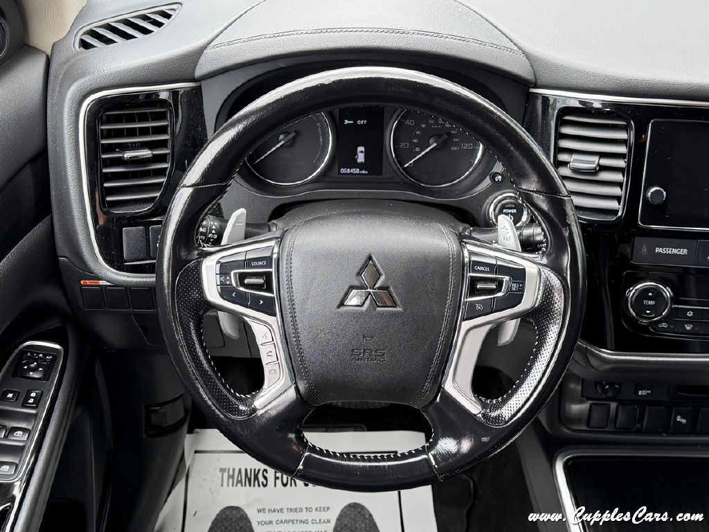 2018 Mitsubishi Outlander Image 19