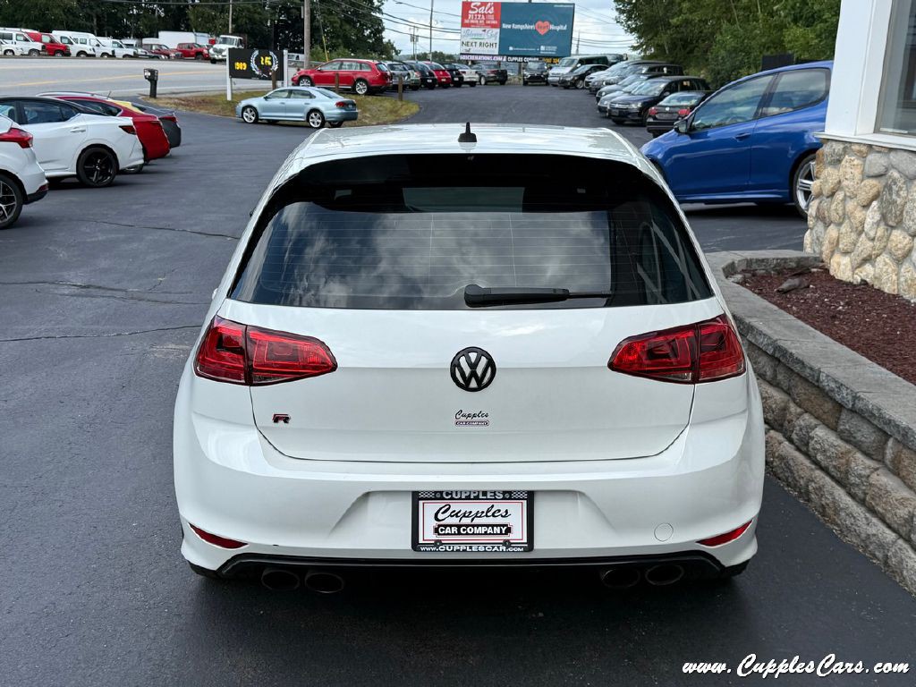 2016 Volkswagen Golf Image 9