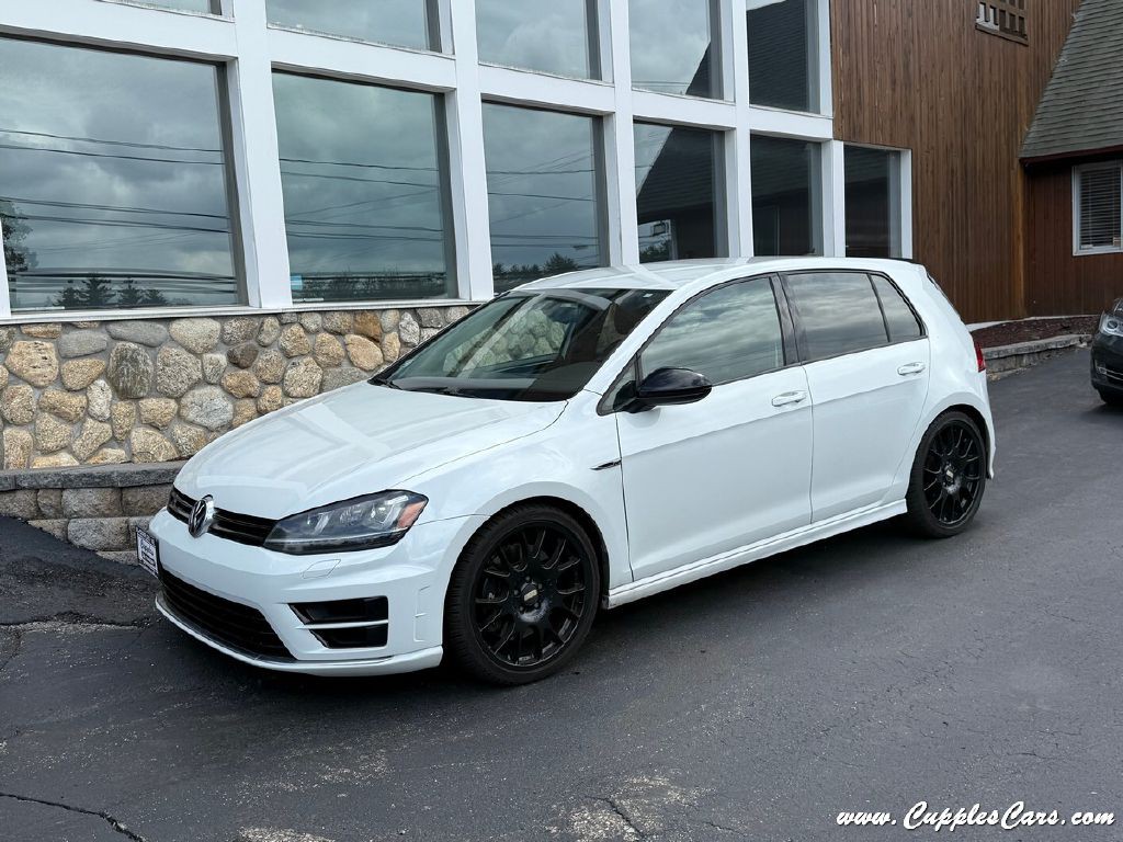 2016 Volkswagen Golf Image 11