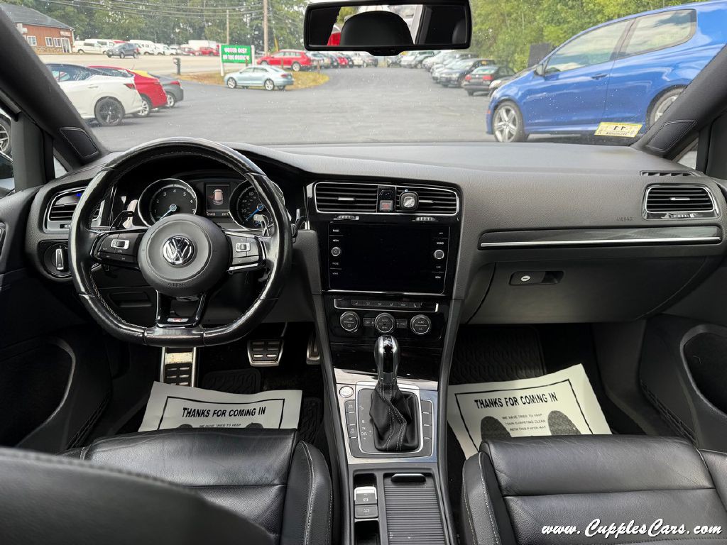 2016 Volkswagen Golf Image 15
