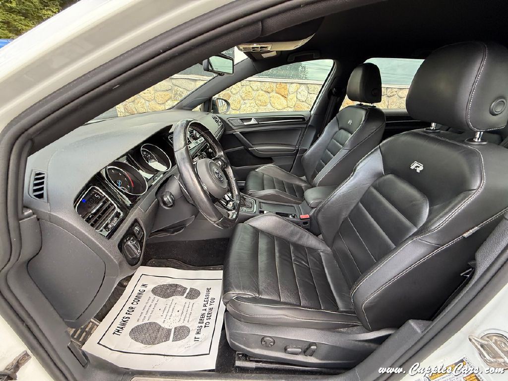 2016 Volkswagen Golf Image 23