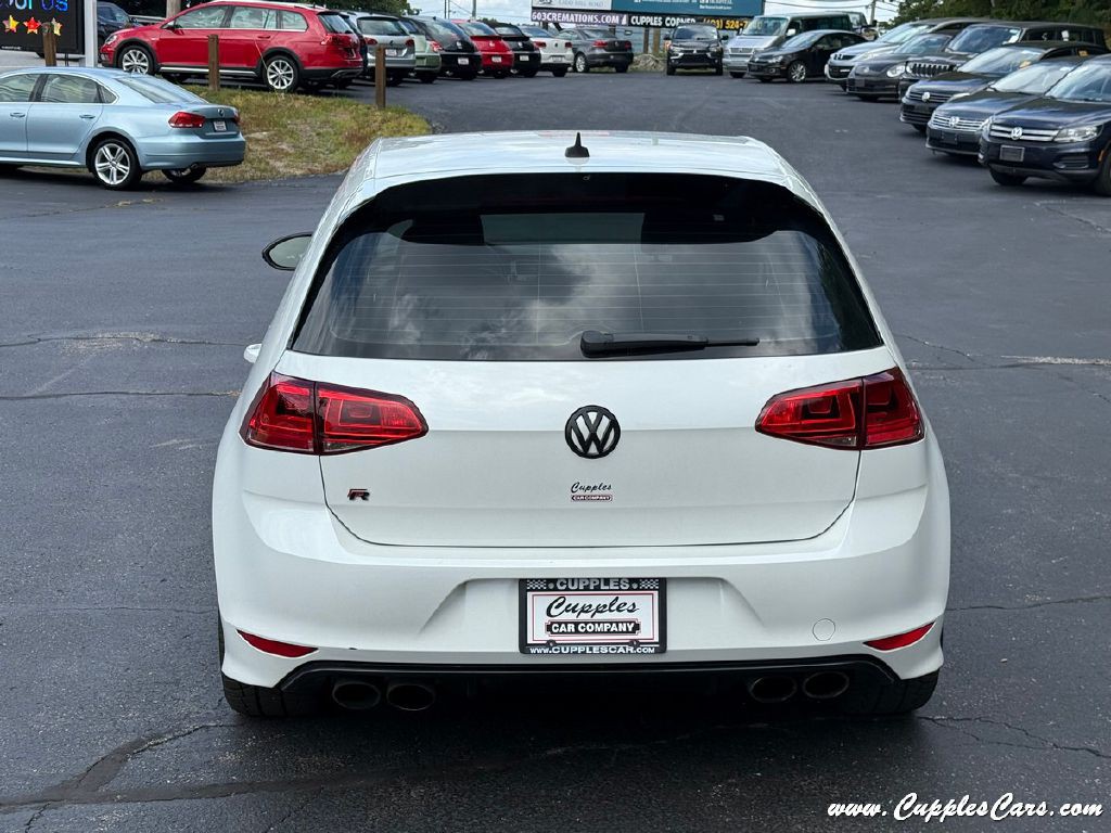 2016 Volkswagen Golf Image 35