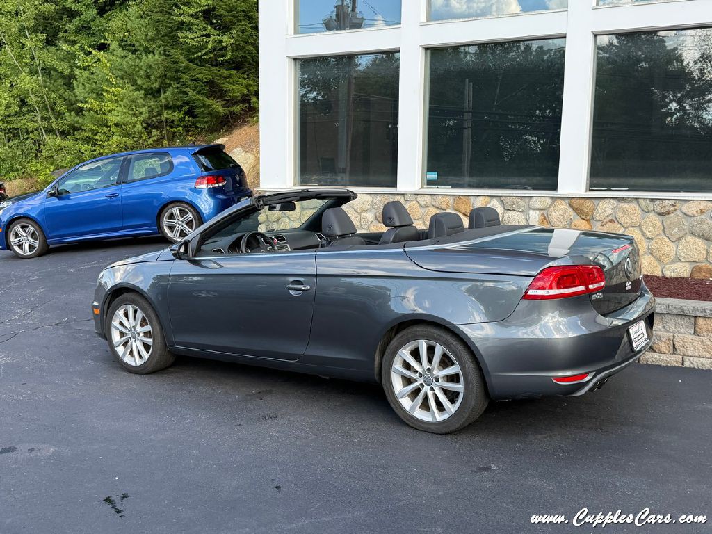 2012 Volkswagen Eos Image 2