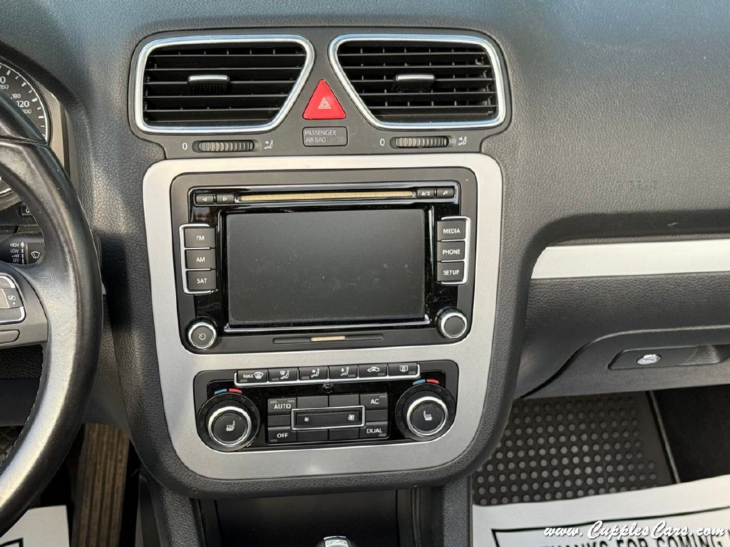 2012 Volkswagen Eos Image 22