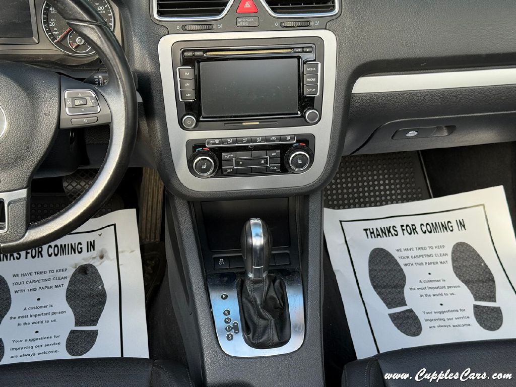 2012 Volkswagen Eos Image 23