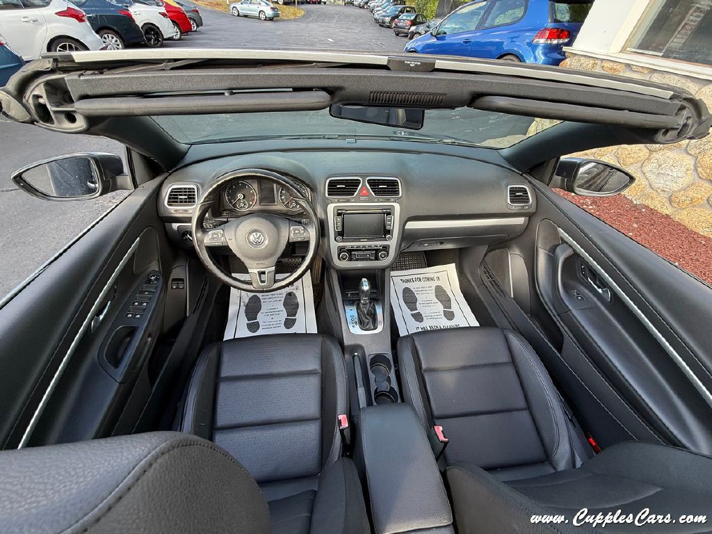 2012 Volkswagen Eos Image 25