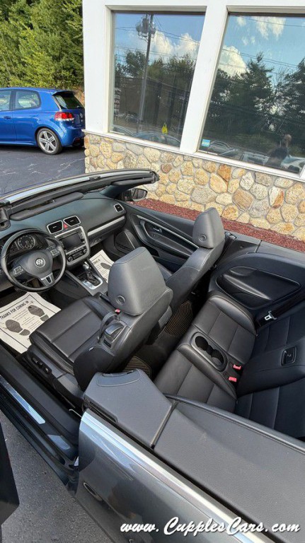 2012 Volkswagen Eos Image 35