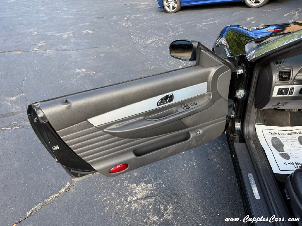 2002 Ford Thunderbird Image 5