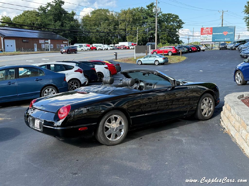 2002 Ford Thunderbird Image 7