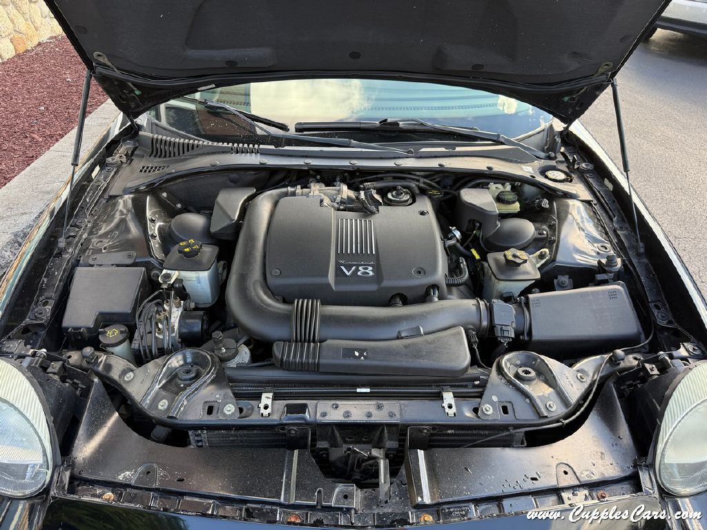 2002 Ford Thunderbird Image 12