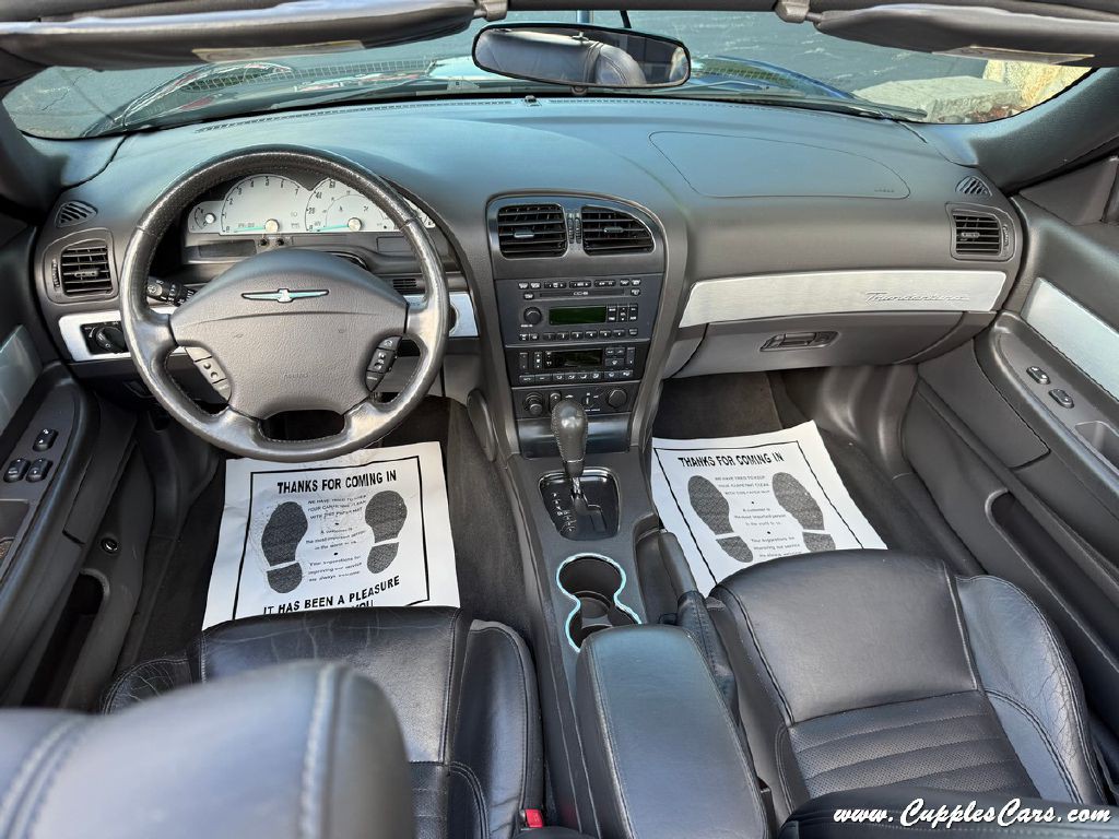 2002 Ford Thunderbird Image 19