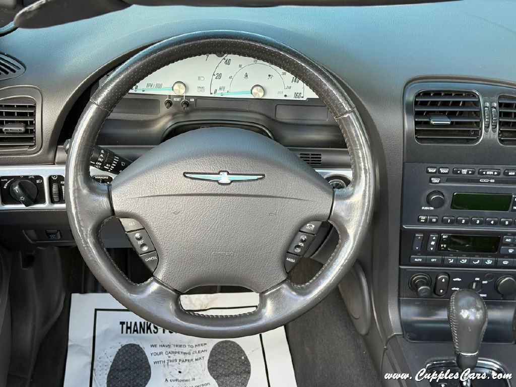 2002 Ford Thunderbird Image 23