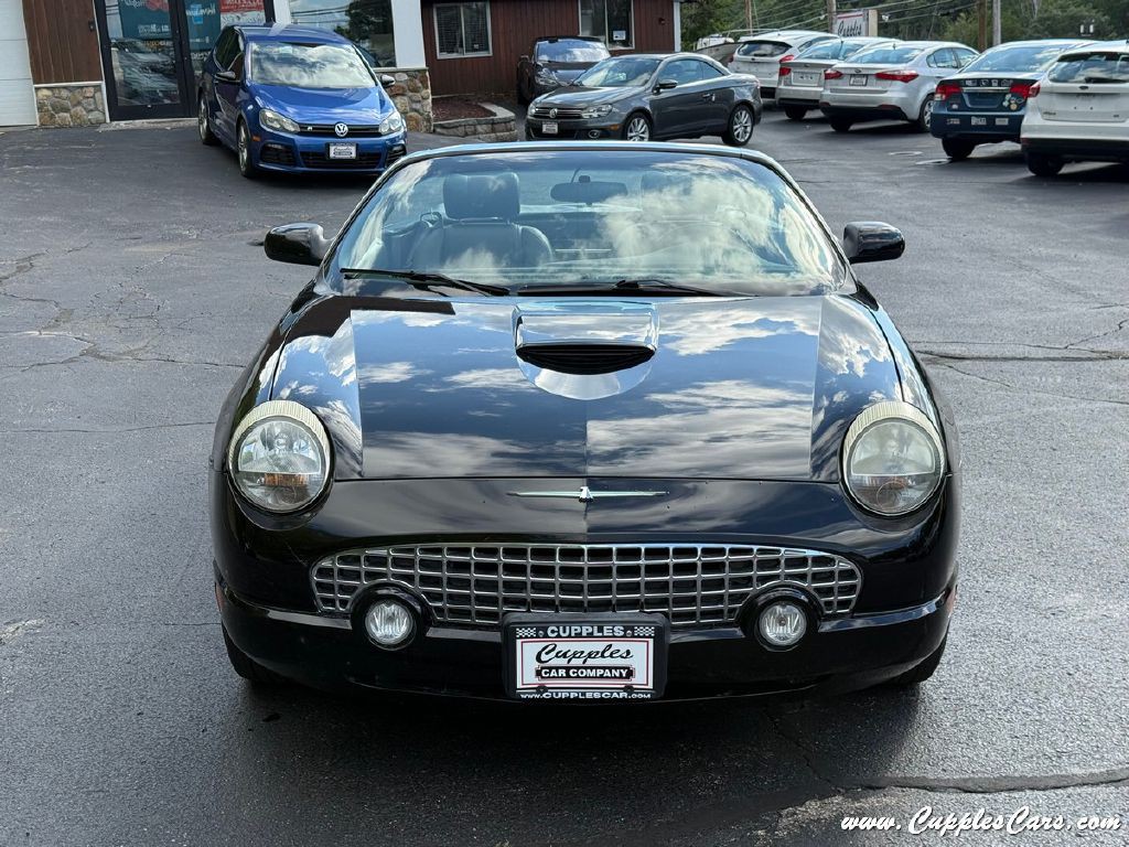 2002 Ford Thunderbird Image 33
