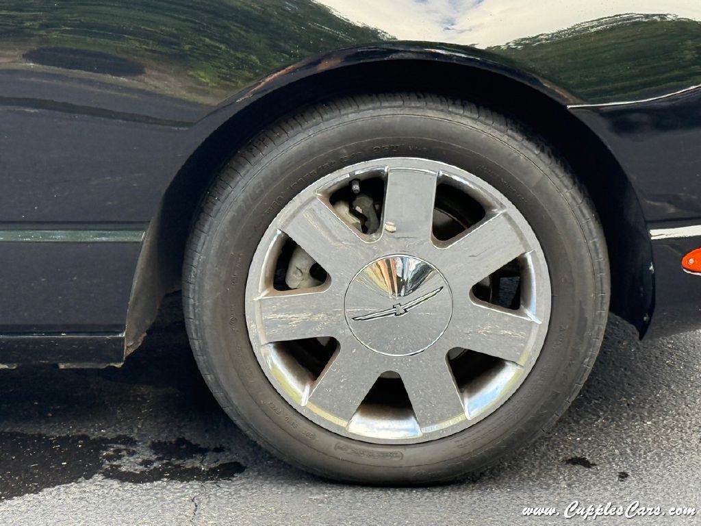 2002 Ford Thunderbird Image 41