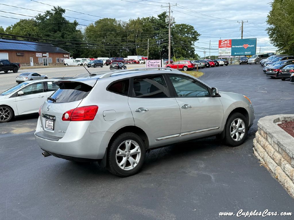 2011 Nissan Rogue Image 8