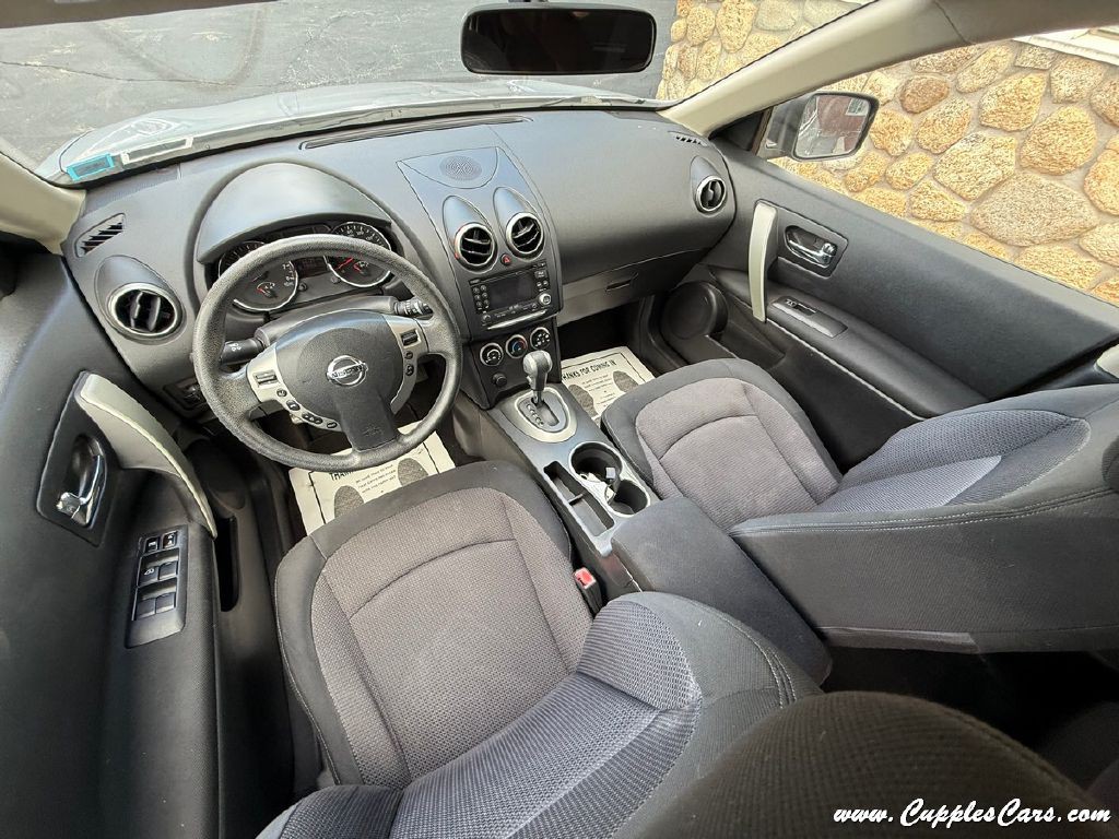 2011 Nissan Rogue Image 21