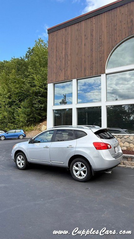 2011 Nissan Rogue Image 28