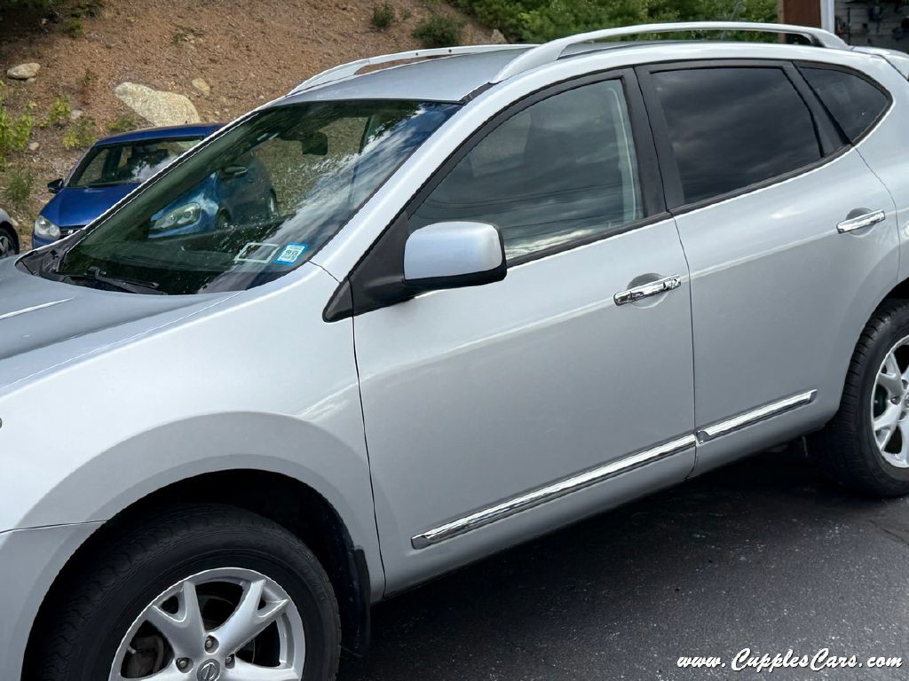 2011 Nissan Rogue Image 33