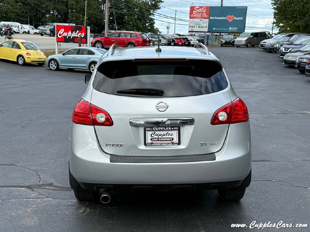 2011 Nissan Rogue Image 36