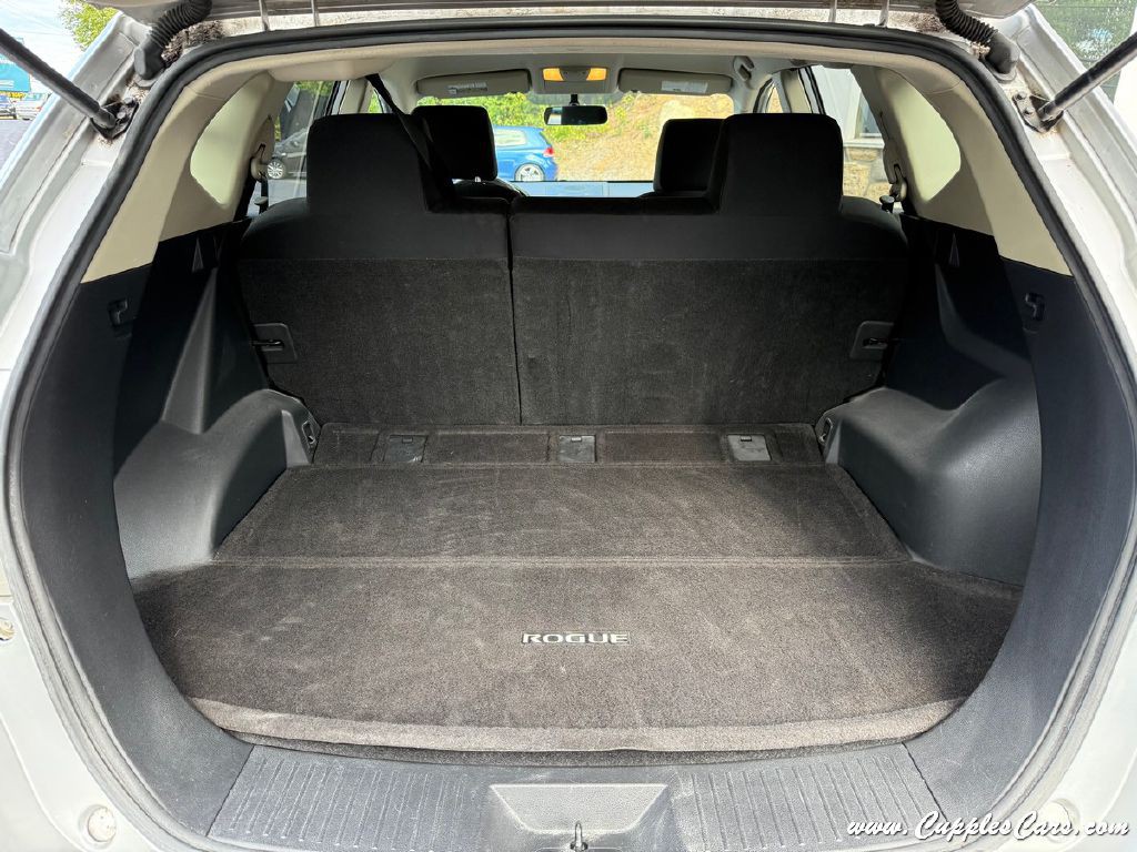 2011 Nissan Rogue Image 8
