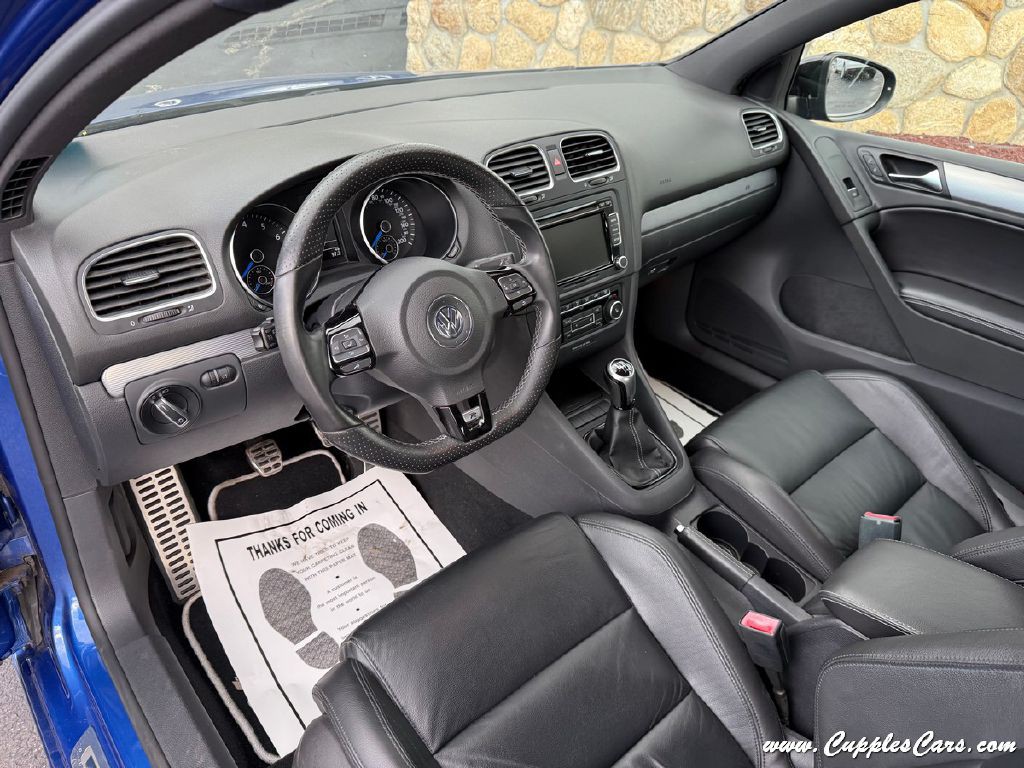 2012 Volkswagen Golf Image 4