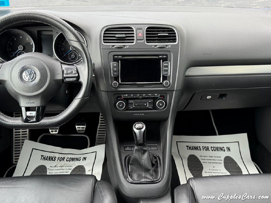 2012 Volkswagen Golf Image 18
