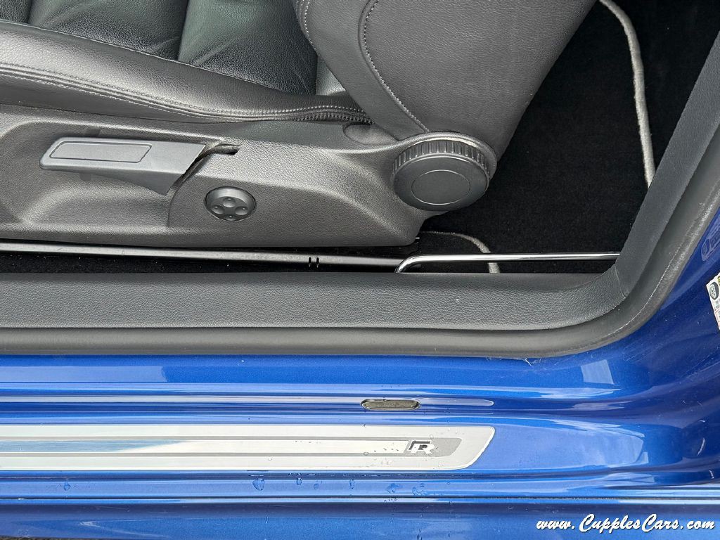 2012 Volkswagen Golf Image 24