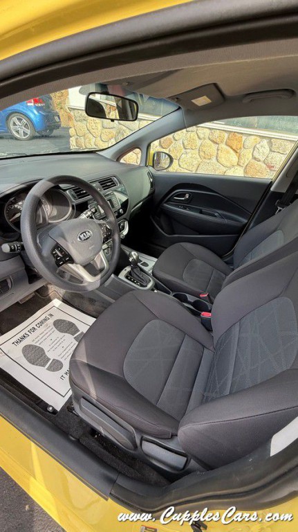 2016 Kia Rio Image 26