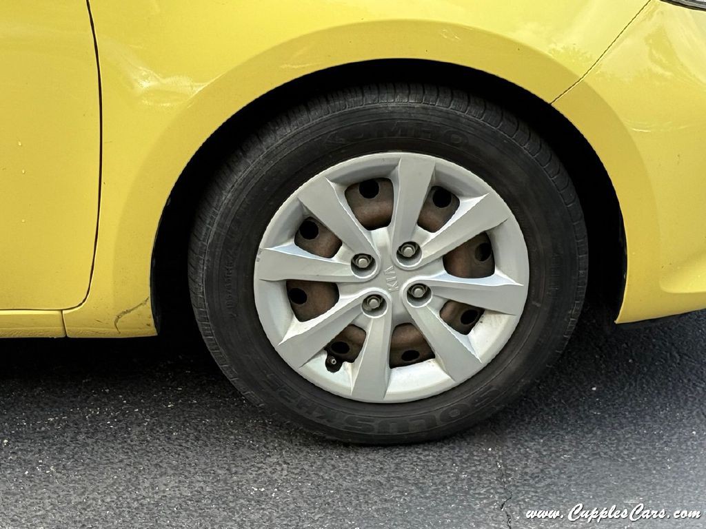 2016 Kia Rio Image 38
