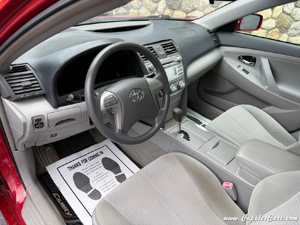 2010 Toyota Camry Image 4