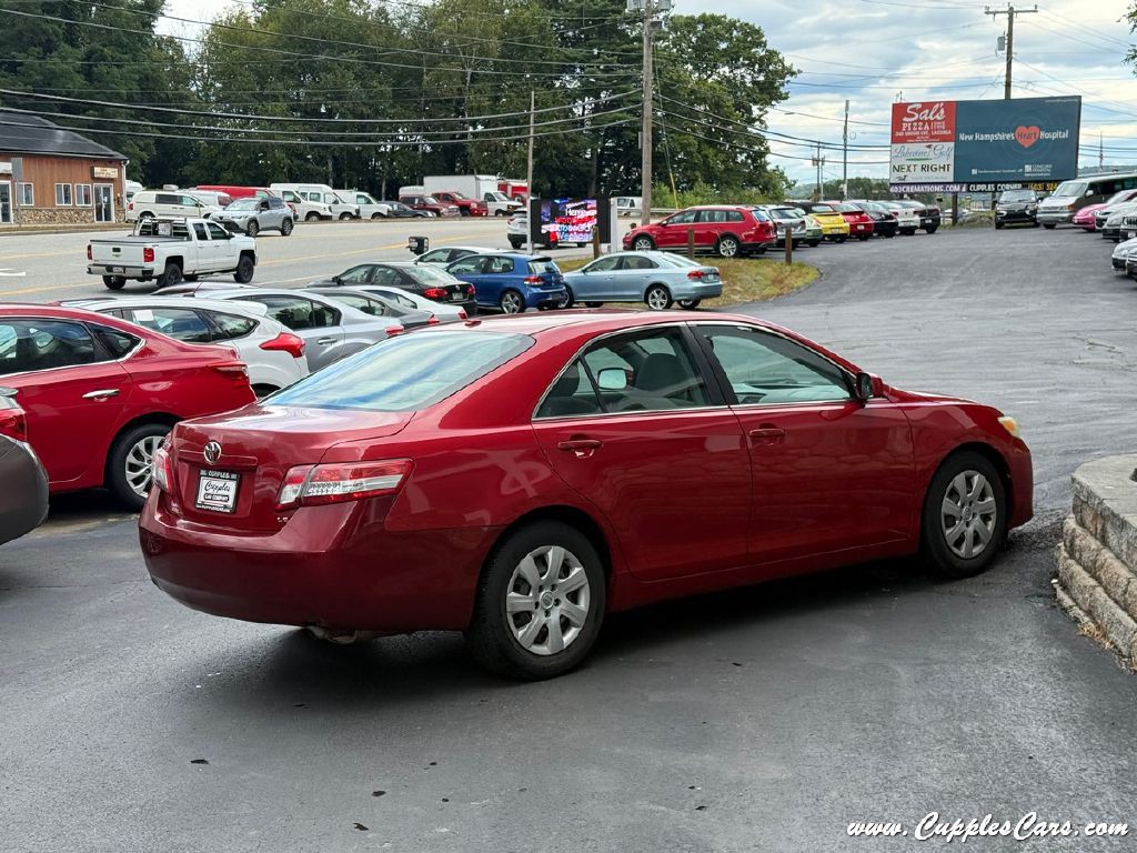 2010 Toyota Camry Image 9