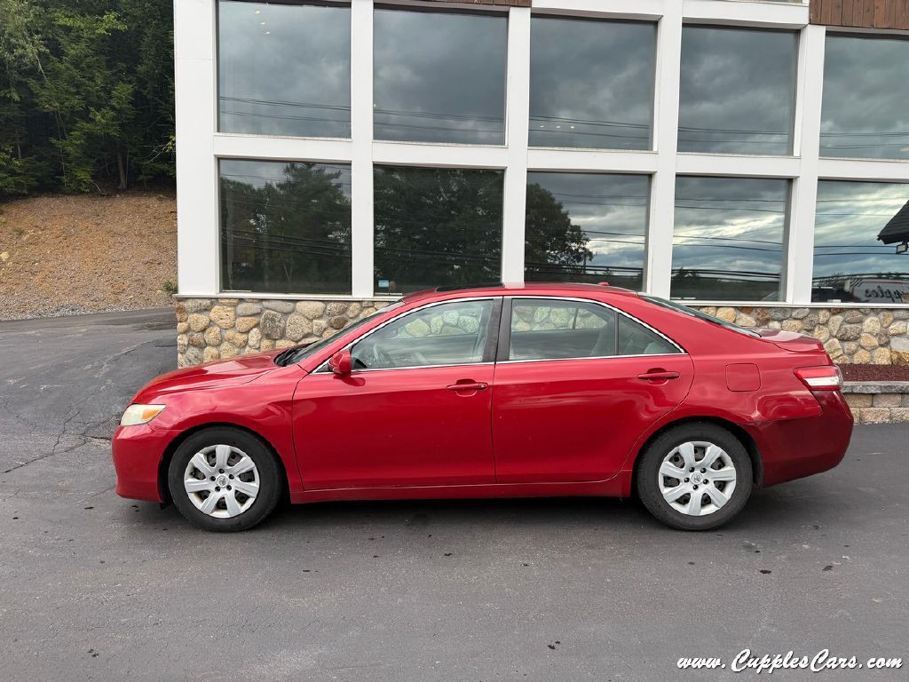 2010 Toyota Camry Image 11
