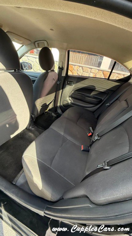 2019 Mitsubishi Mirage Image 30