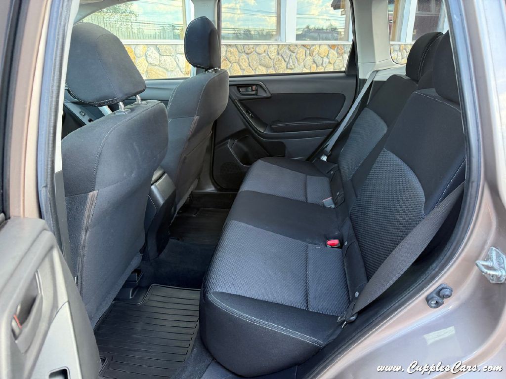 2014 Subaru Forester Image 7