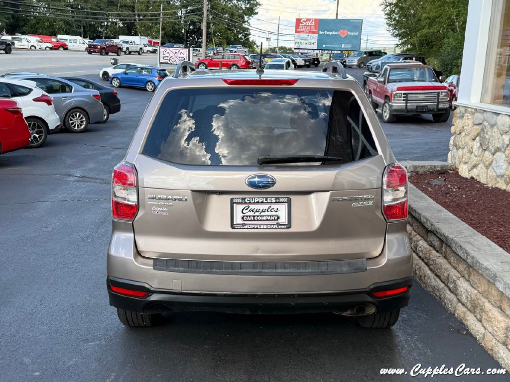 2014 Subaru Forester Image 10