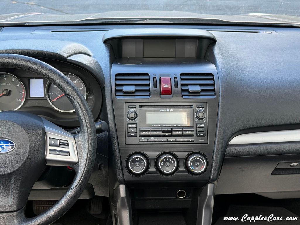 2014 Subaru Forester Image 18