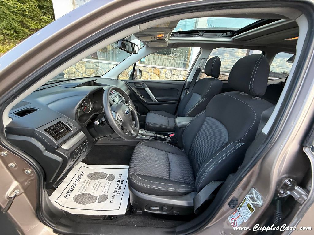 2014 Subaru Forester Image 24