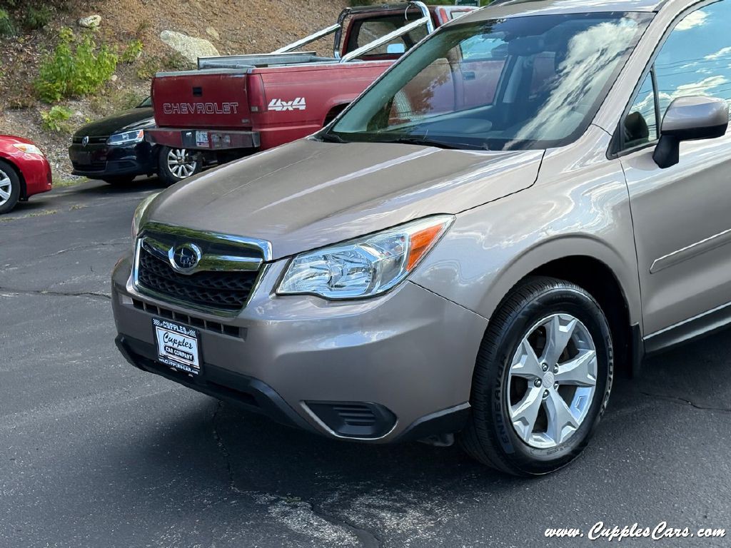 2014 Subaru Forester Image 32