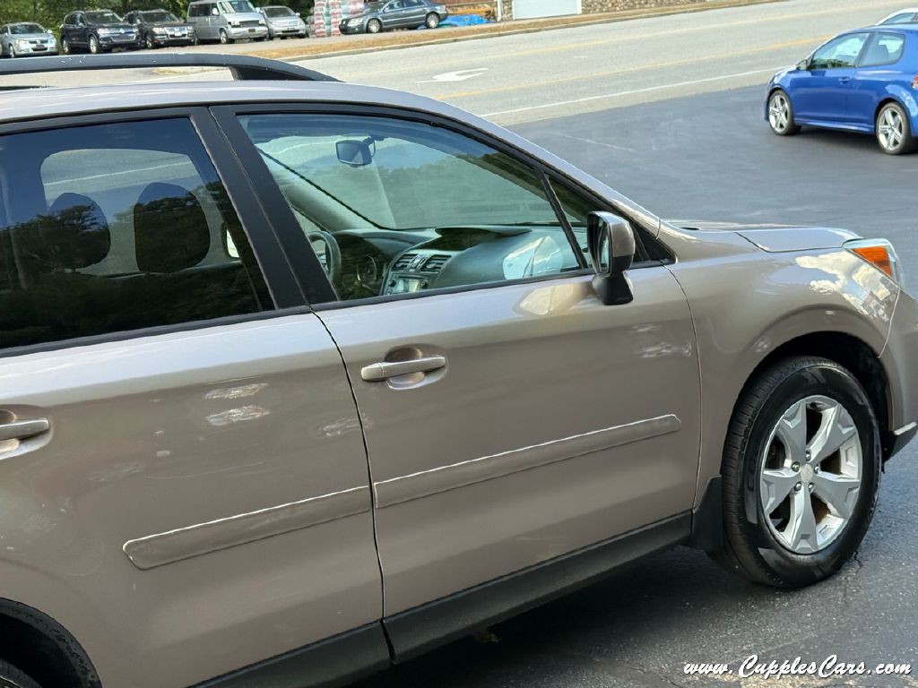 2014 Subaru Forester Image 39