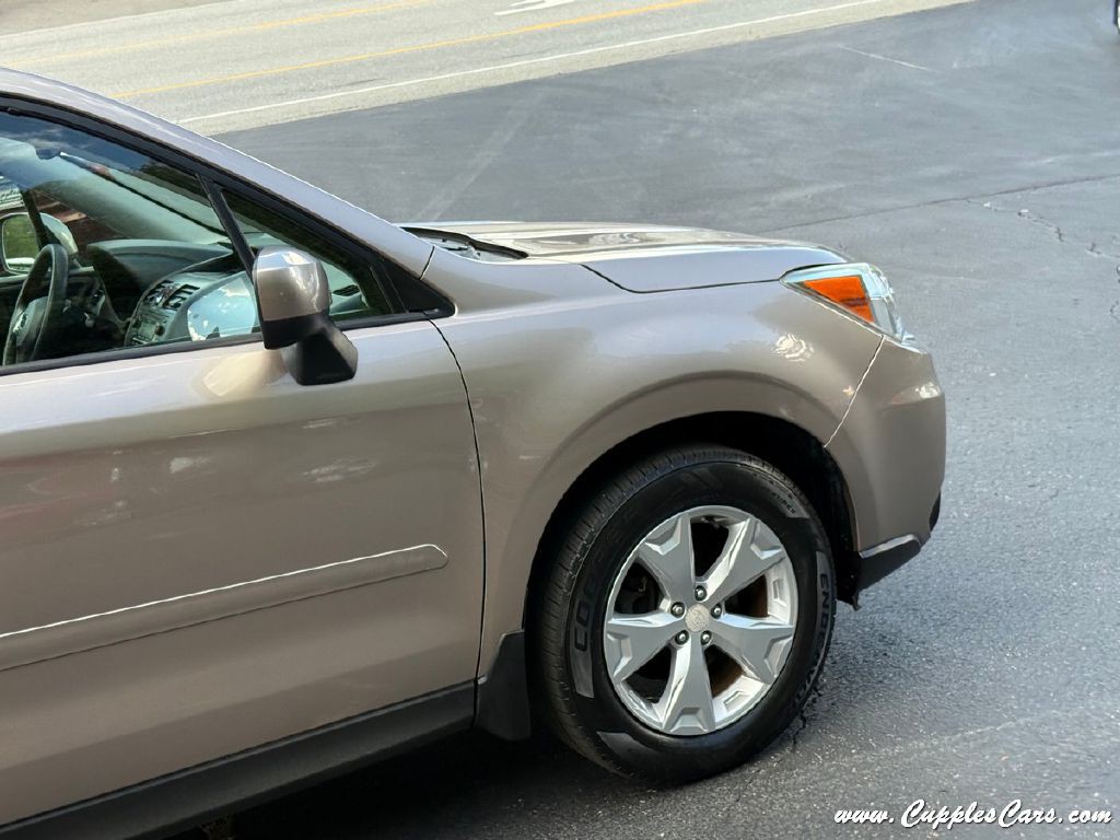 2014 Subaru Forester Image 40