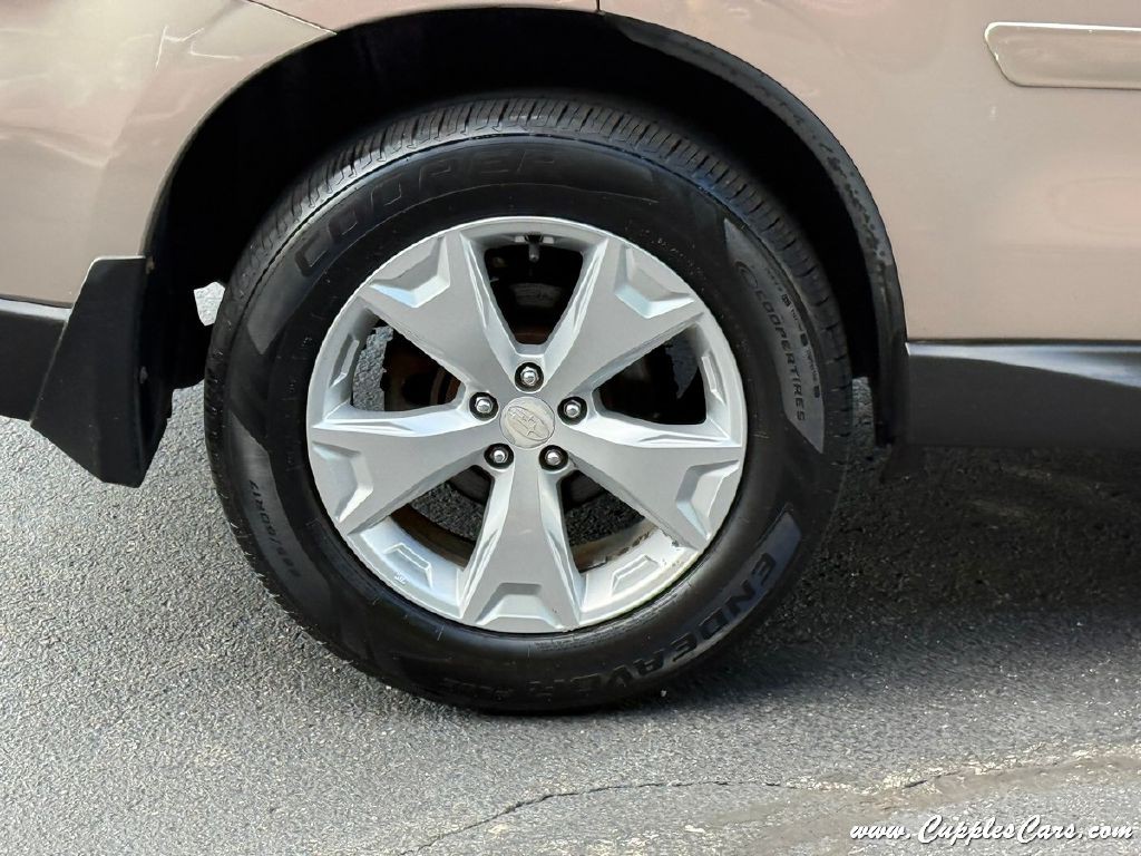 2014 Subaru Forester Image 42