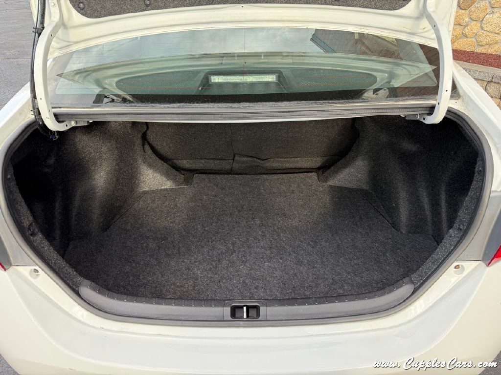 2019 Toyota Corolla Image 7