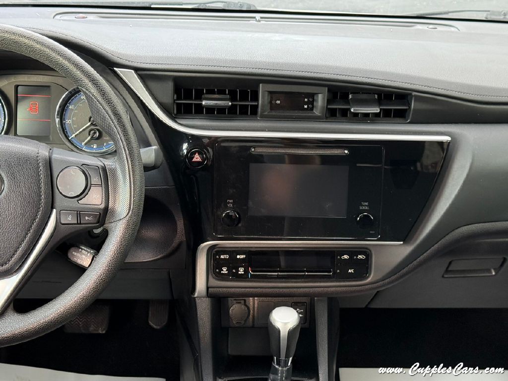 2019 Toyota Corolla Image 18