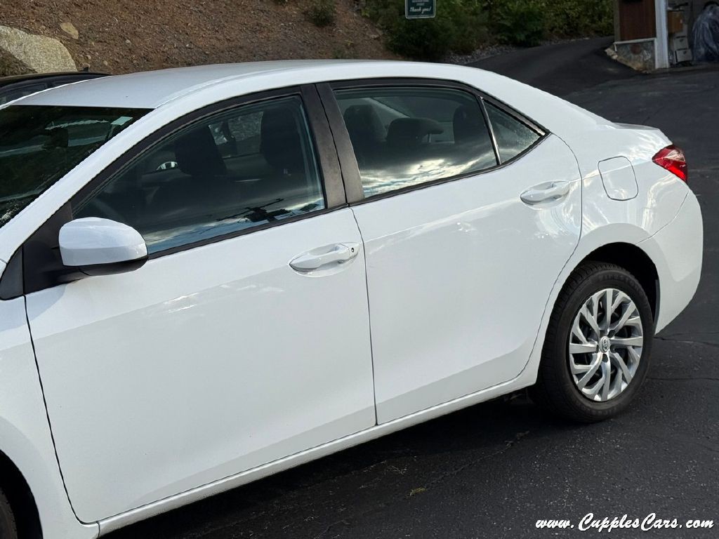 2019 Toyota Corolla Image 34